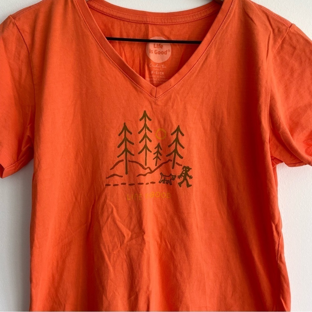 Life is Good Women's Crusher T-Shirt Classic Fit V Neck Peach Orange Size Small - Picture 3 of 6
